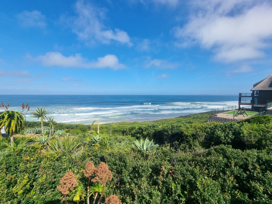 4 Bedroom Property for Sale in Dana Bay Western Cape